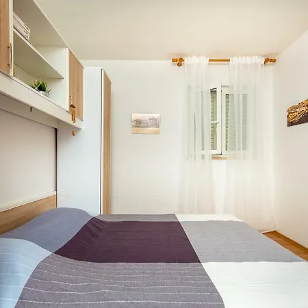 Appartamento Relax - 1.4km From The Old Town *